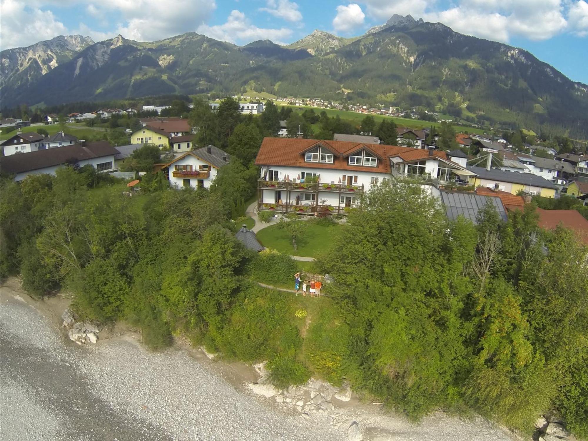 Pension Beim Kruemmling Reuthe Buitenkant foto